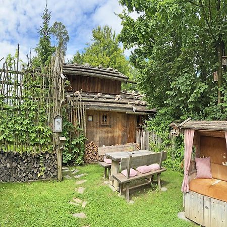 Eco Friendly Chalet Near The Lake In Asten Tittmoning Dış mekan fotoğraf
