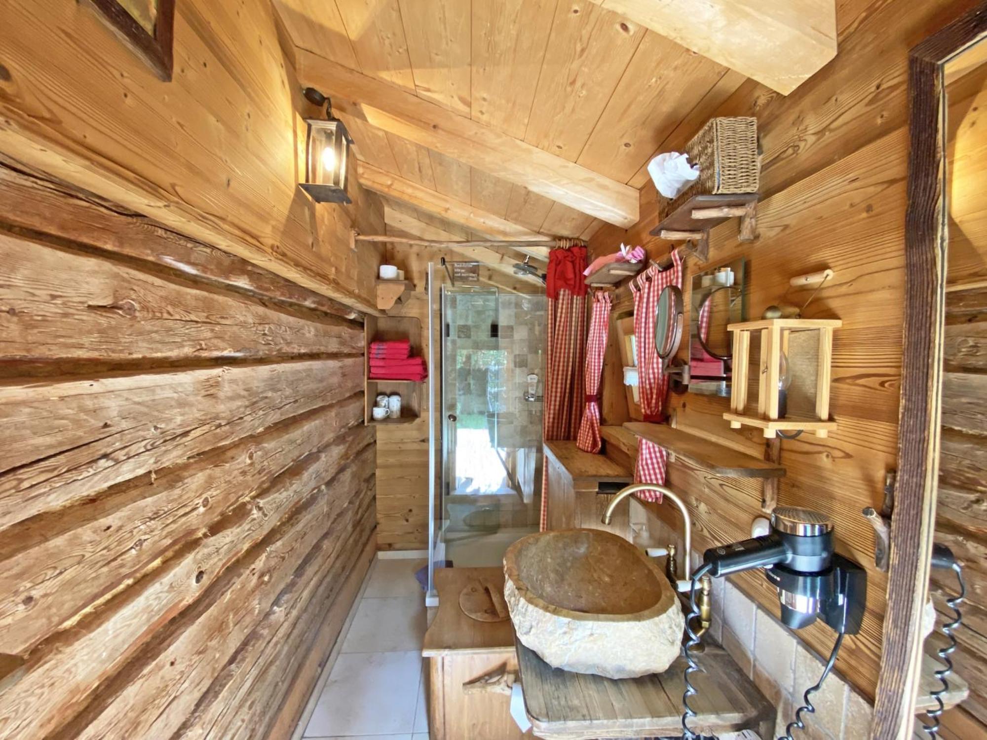 Eco Friendly Chalet Near The Lake In Asten Tittmoning Dış mekan fotoğraf