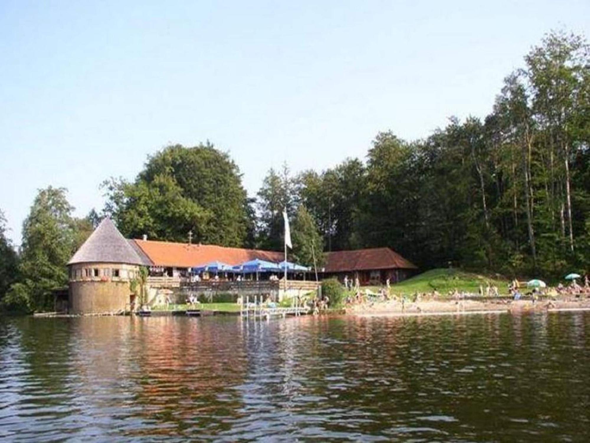 Eco Friendly Chalet Near The Lake In Asten Tittmoning Dış mekan fotoğraf